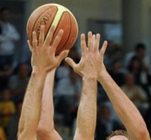 Tortona, basket e musica in piazza del Duomo: venerdì 11 settembre