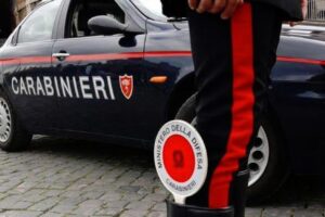 Ubriachi e molesti minacciano e aggrediscono i carabinieri: arrestati a Sale e Montegioco