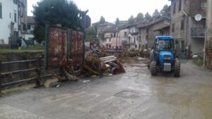 Diocesi di Tortona e Lions Ovada donano elettrodomestici