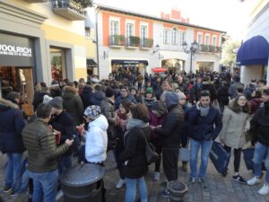 Saldi, parte l’assalto. Outlet in attesa di 100mila clienti
