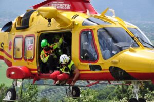 Tortona: scontro auto moto, centauro ferito in modo grave