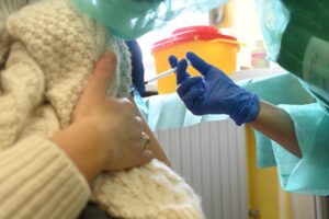 Vaccino: oggi somministrate quasi 32 mila dosi