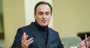 Scuola, da lunedì seconde e terze medie e superiori in ‘dad’