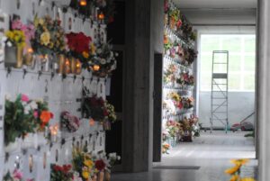 C’è un piano per ristrutturare il cimitero