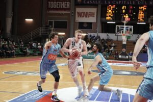 Super Macura. Bertram batte Napoli