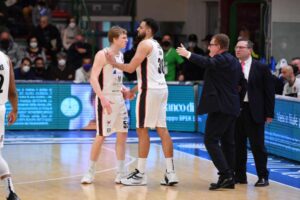Bertram, 3000 euro di multa per JP Macura