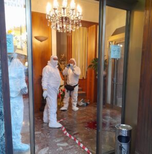 Omicidio portiere di notte: in sede di convalida  il 46enne resta in silenzio