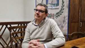 Il pozzo chiuso e l’inchiesta: l’azione del sindaco di Montecastello