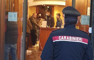 Alessandria, omicidio all’Hotel Londra: la vittima è un tortonese