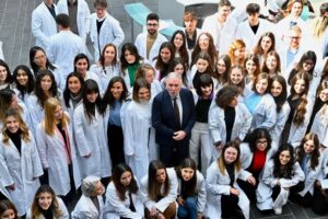 Alessandria, camice bianco per i futuri medici