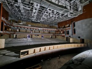 Lega all’attacco: “Teatro, progetto avanzato. Poi un anno e mezzo d’immobilismo…”