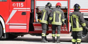 Tagliaerba si ribalta, 77enne muore schiacciato in un campo