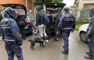 Tortona: controlli (anche antidroga) all’istituto Marconi