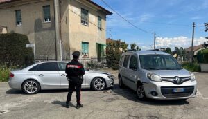 Sale: scontro tra due auto in via Sturzo