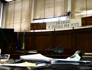 I Pm chiedono l’ergastolo: “Luca sotto l’influenza negativa dei genitori”