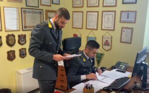 Alessandria, smascherata la banda della “truffa dell’asfalto”