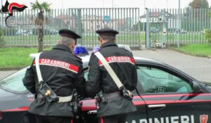 Tortona, maltratta la compagna e aggredisce i Carabinieri: arrestato