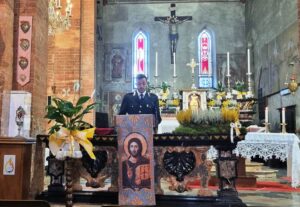 I Carabinieri incontrano la cittadinanza in parrocchia