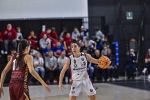 Venezia piega una generosa Autosped