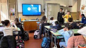 Legalità e bullismo, i Carabinieri incontrano gli studenti di Sale