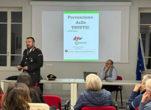 I Carabinieri incontrano la cittadinanza per dire “No” alle truffe